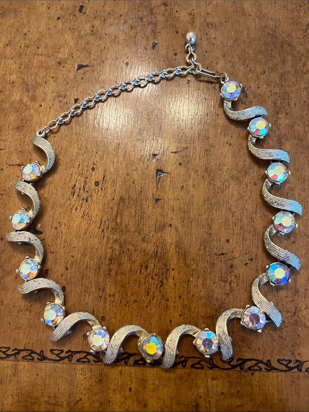 Vintage Kramer Choker Necklace Wavy Links Aurora Borealis Rhinestone Gold Metal